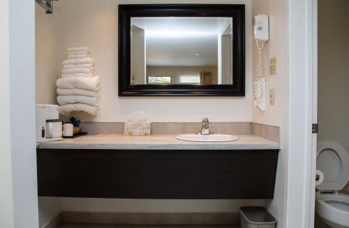 Ottawa Division Bed & Breakfast | Rideau Heights Inn