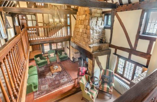 East Grinstead House | Ridge Hill Manor