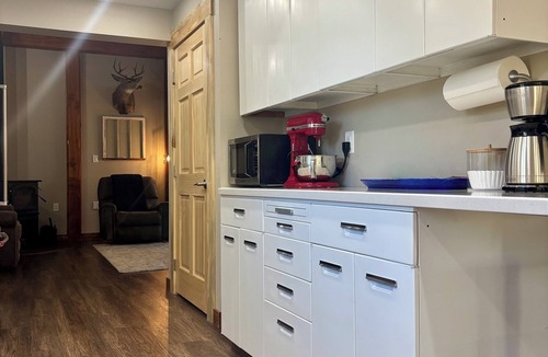 Goldendale House | Ridgeline Retreat