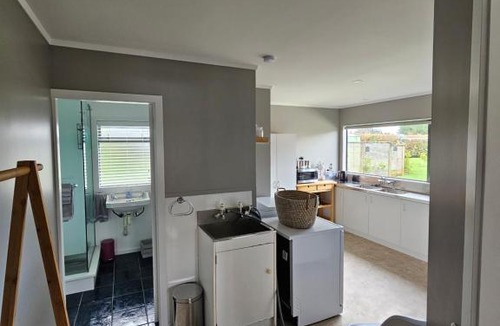 Oruanui House | Ridgetop Farmstay