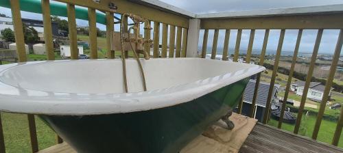 Merita House | Ridgeview Retreat