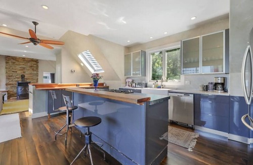 New Lebanon Apartment | Ridgeview Retreat | Valley Views Sleeps 6