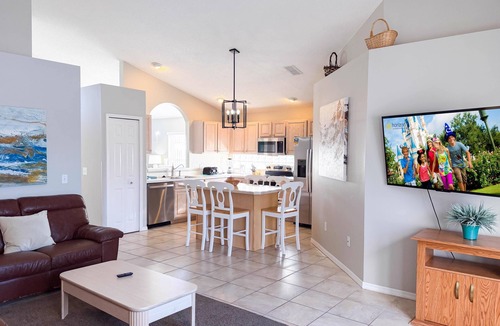Ridgewood Lakes Villa | Ridgewood Lakes - 3 bedrooms Pool Home with Game Room