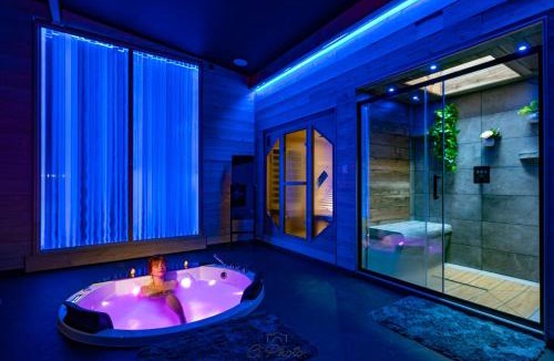 Moyeuvre-Grande Hotel | Rien Que Nous