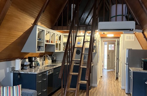 Riggins Cabin | RIGGINS RITZ