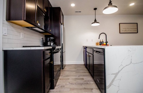 Manhattan Condo | Right across from Bill Snyder Stadium w/parking! Family size condo.