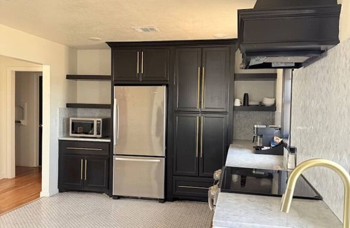 Amarillo House | Right by Cadillac Ranch | Cool, Clean, Convenient!
