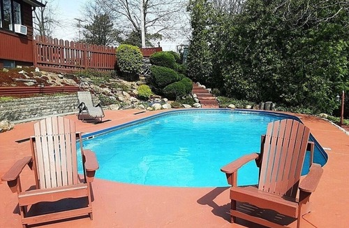 Grand Island House | Right On the Niagara River - River Access Dock - Pool - Hot Tub - Firepit.more