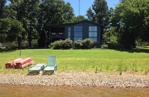 Lowell Cabin | Right on the Water! Enjoy vacation just steps from the shore. No hills.