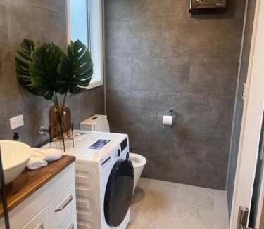 Oamaru Apartment | Right on Tyne