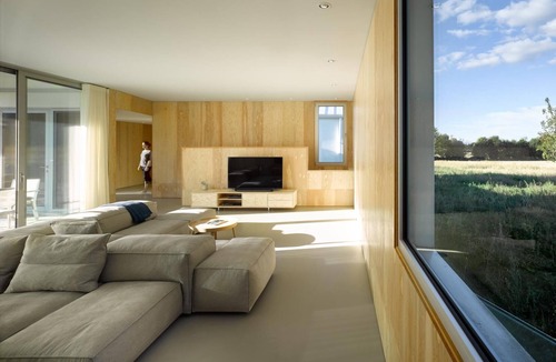 Terra Nova Other | Right out of a magazine! 5 bedrooms plus pool and hot tub!