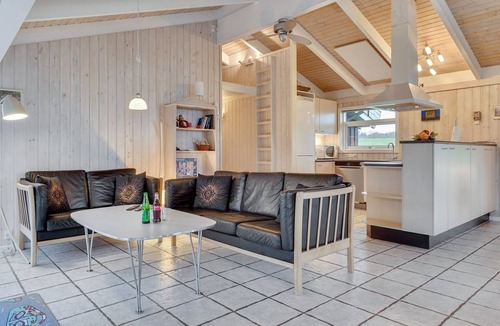 Yderby House | "Rik" - 350m from the sea by Interhome