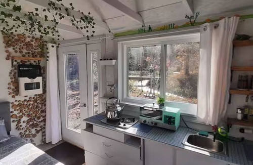 Mandeville RV Rental | Rikiki des yourtes du petit ruisseau