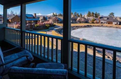 Sisters Apartment | Riley`s Mountain View