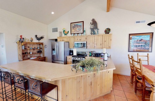 Moab South Valley Condo | Rim Cove #O2 | 3 Bed, 2 Bath