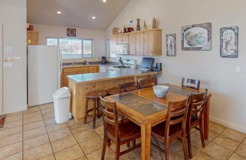 Moab South Valley House | Rim Village U4