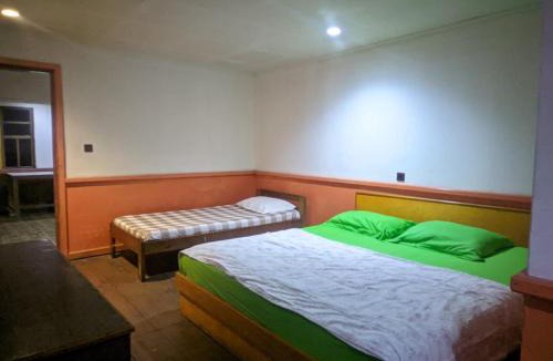 Ruteng Hostel | Rima Family Hostel