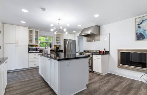 Sammamish House | Rina's yellow house