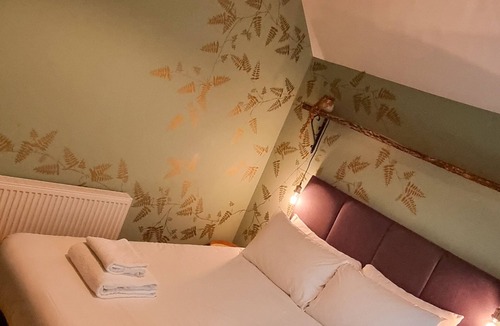 Hinton Blewett Hotel | Ring O Bells Hinton Blewett