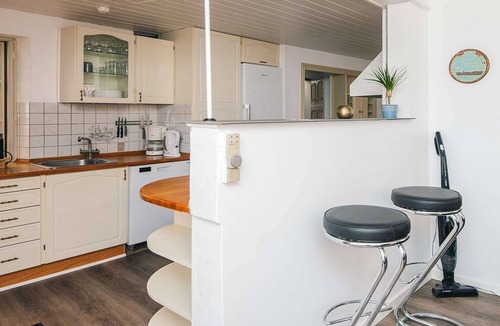 Ringkobing House | Ringkøbing Townhouse with Spa & Activity Room