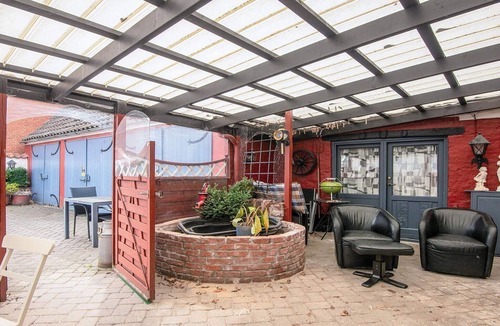 Ringkobing House | Ringkøbing Townhouse with Spa & Activity Room