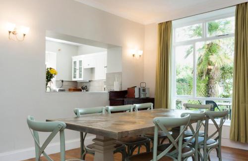 Salcombe House | Ringrone 3