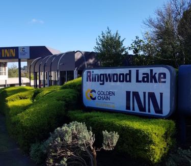 Ringwood Hotel | Ringwood Lake Inn