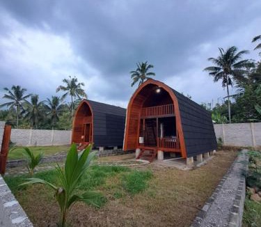 Kecamatan Pringgasela Bed & Breakfast | Rinjani Koceng Bungalow