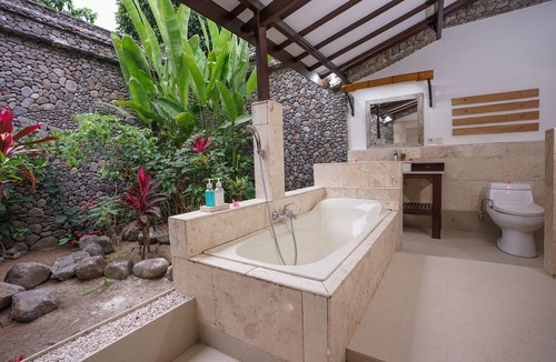 Bayan Hotel | Rinjani Lodge