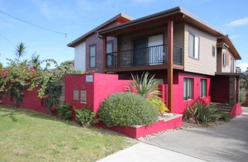 Camden Head House | Rio