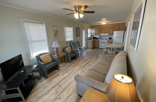 Wildwood Hotel | Rio Motel and Suites
