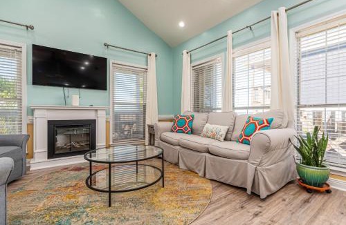 Silver Cay House | Ripplin Sands