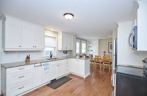 Ridgeway Cottage | Rise N Shine – A lovingly put-together home just waiting for you