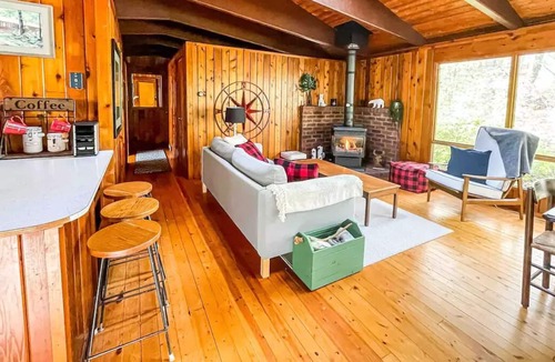 Fort Erie Cottage | Rise & Pine at our Secluded Crystal Beach Cottage