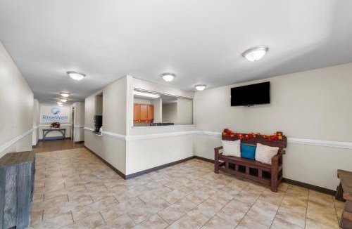 Pleasanton Hotel | Risewell Kitchen Suites Pleasanton