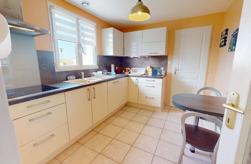 Saint-Gilles-Croix-de-Vie House | Rising Sun