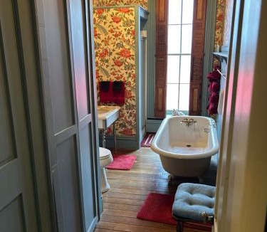 Cartersburg Bed & Breakfast | Rising Hall Bed & Breakfast