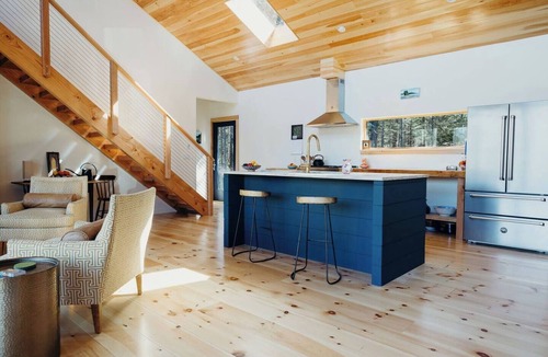 Brooksville House | Rising Tide - Sanctuary on Walker Pond