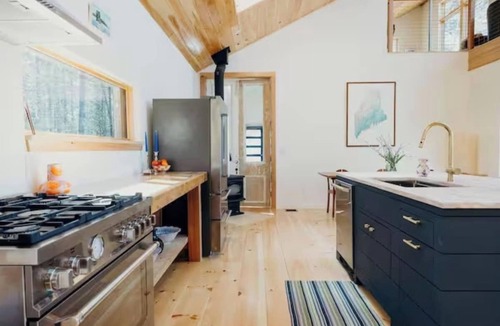 Minturn House | Rising Tide Summary: