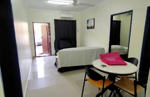 Puchong Apartment | RistaVilla Homestay