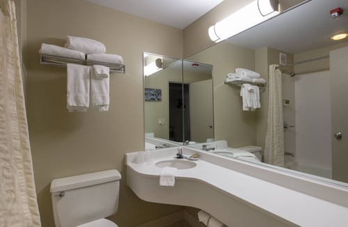 West Henrietta Hotel | RIT Inn & Conference Center