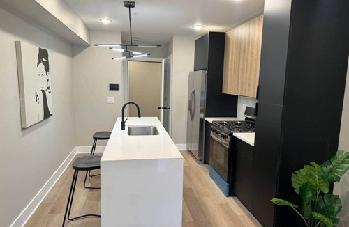 Graduate Hospital Apartment | Rittenhouse, 2bedroom, private deck&rooftop