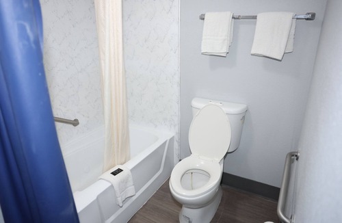 North San Antonio - SAT Hotel | Rittiman Inn And Suites