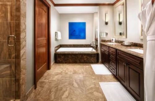 Vail Resort | Ritz Carlton Club, 3 bedroom, 3.5 bathroom, sleeps 8,