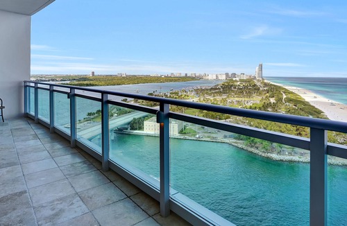 Bal Harbour Apartment | RITZY OCEANFRONT SUITE Bal Harbour