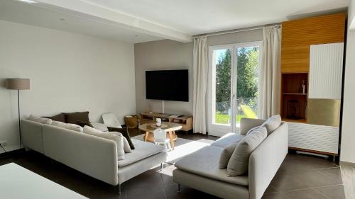 Vernon House | Rivéa Bizy - Villa 150m2 - 2ou5 CH - 2 SDB - Parking Wifi