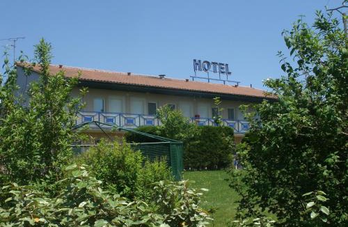 Maleville Hotel | Riv'Hotel