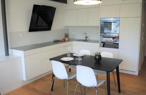 Muralto Apartment | Rivalago by Fewotessin