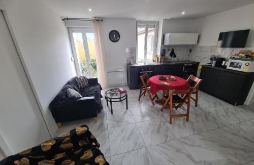 Le Creusot Apartment | Rive gauche Rive droite Appartements Cosy très bien situés