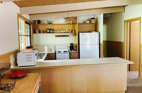 Steels Creek House | Rivendell Cottage - Yarra Valley Escape